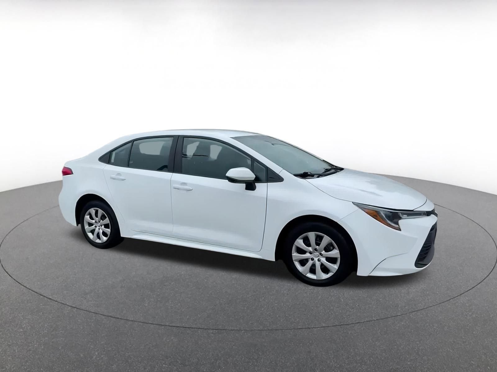 Thumbnail: 2024 Toyota Corolla - 2