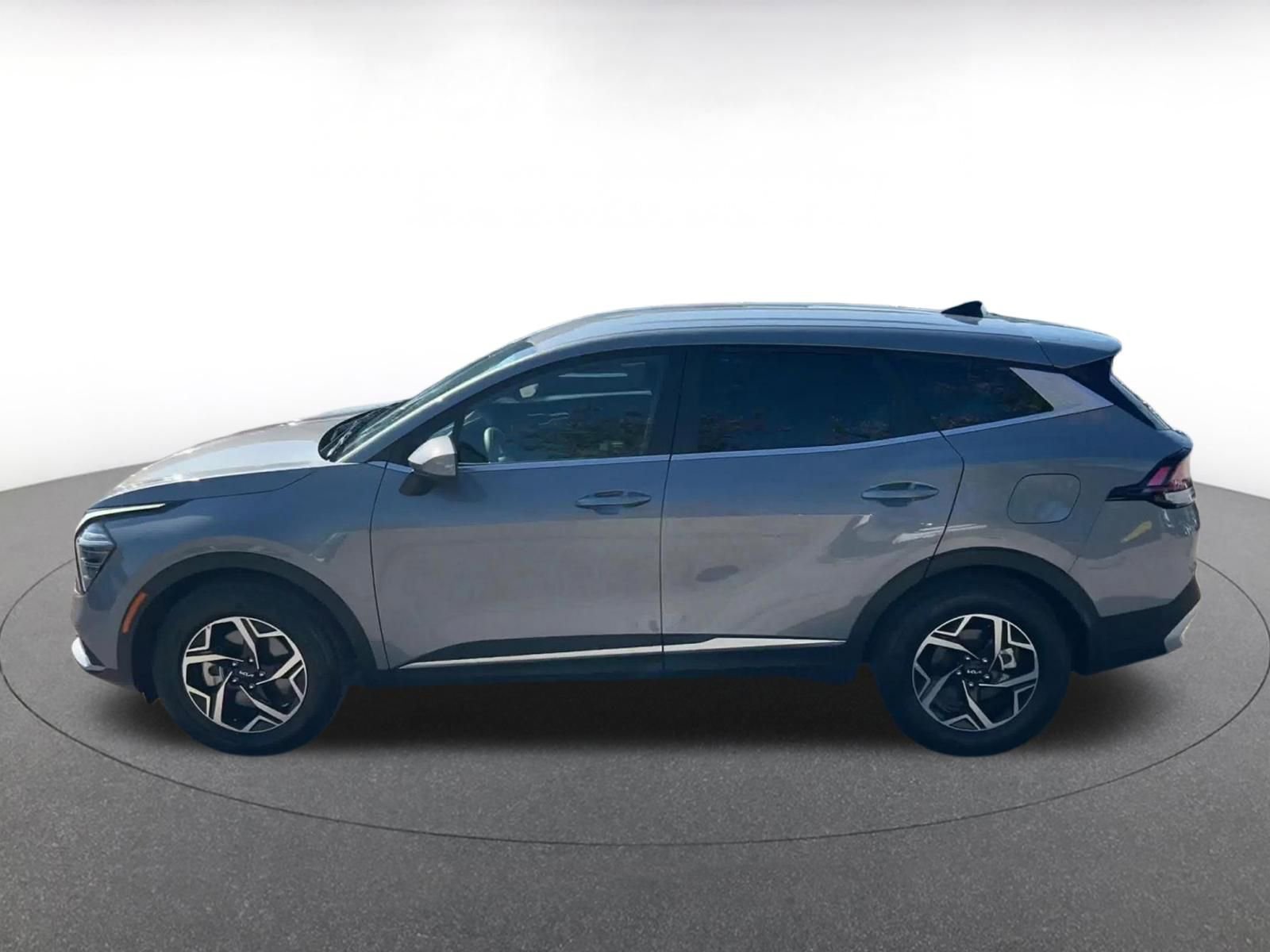 Thumbnail: 2025 Kia Sportage - 9