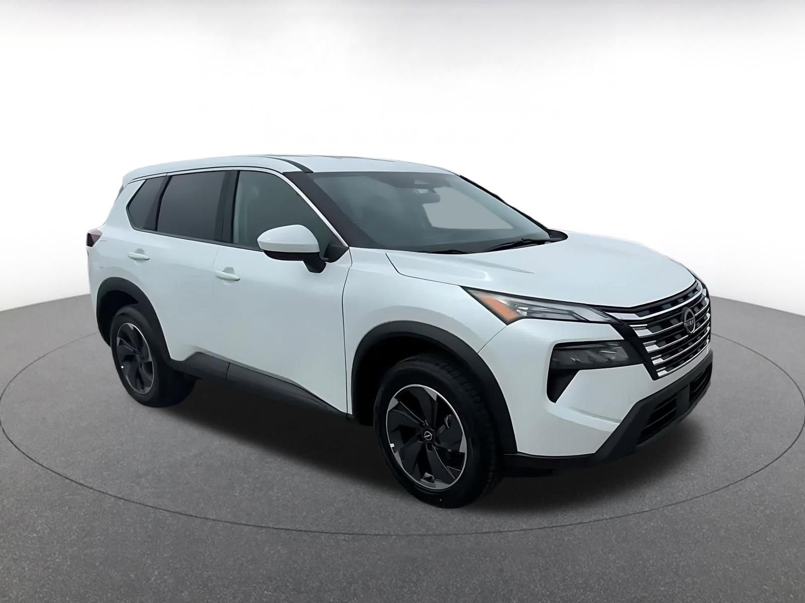 Thumbnail: 2025 Nissan Rogue - 2