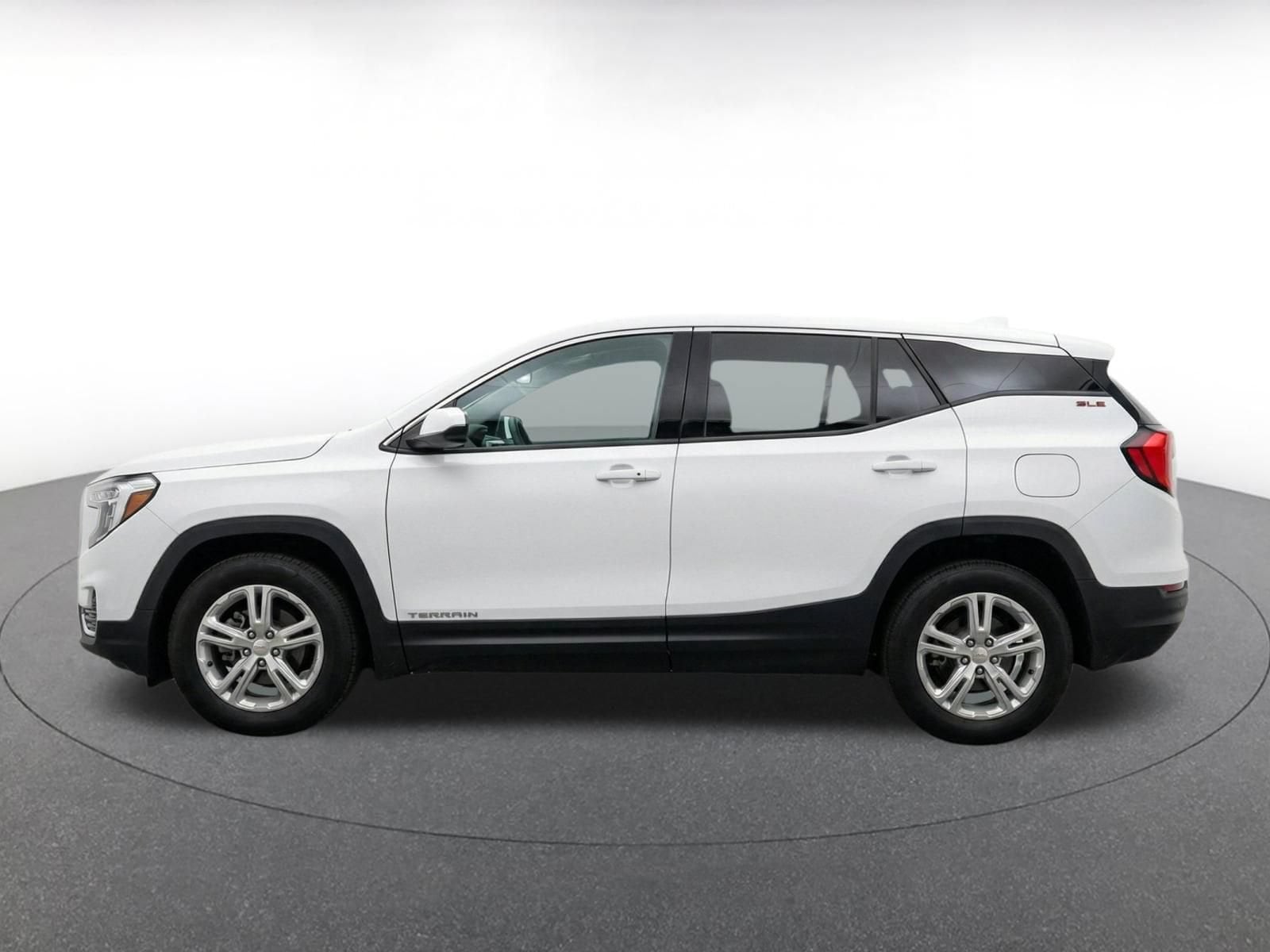 Thumbnail: 2024 GMC Terrain - 4