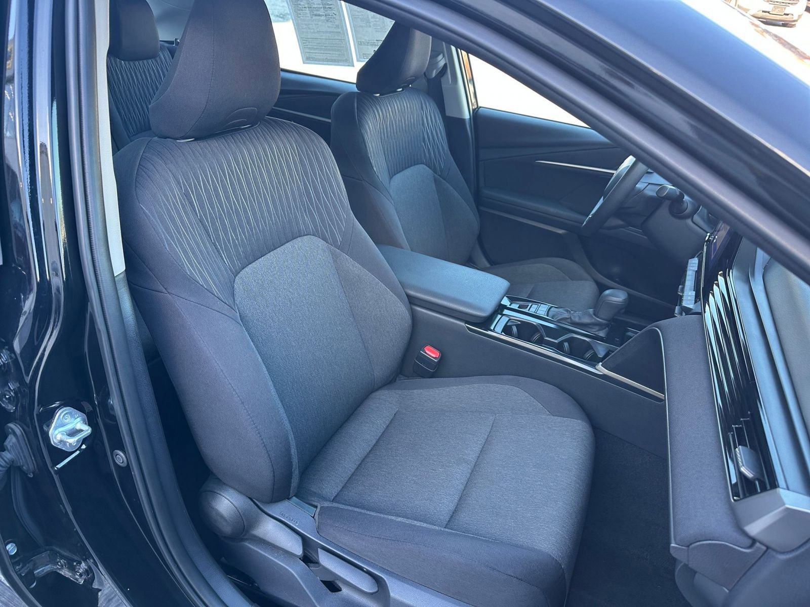 Thumbnail: 2025 Toyota Camry - 35