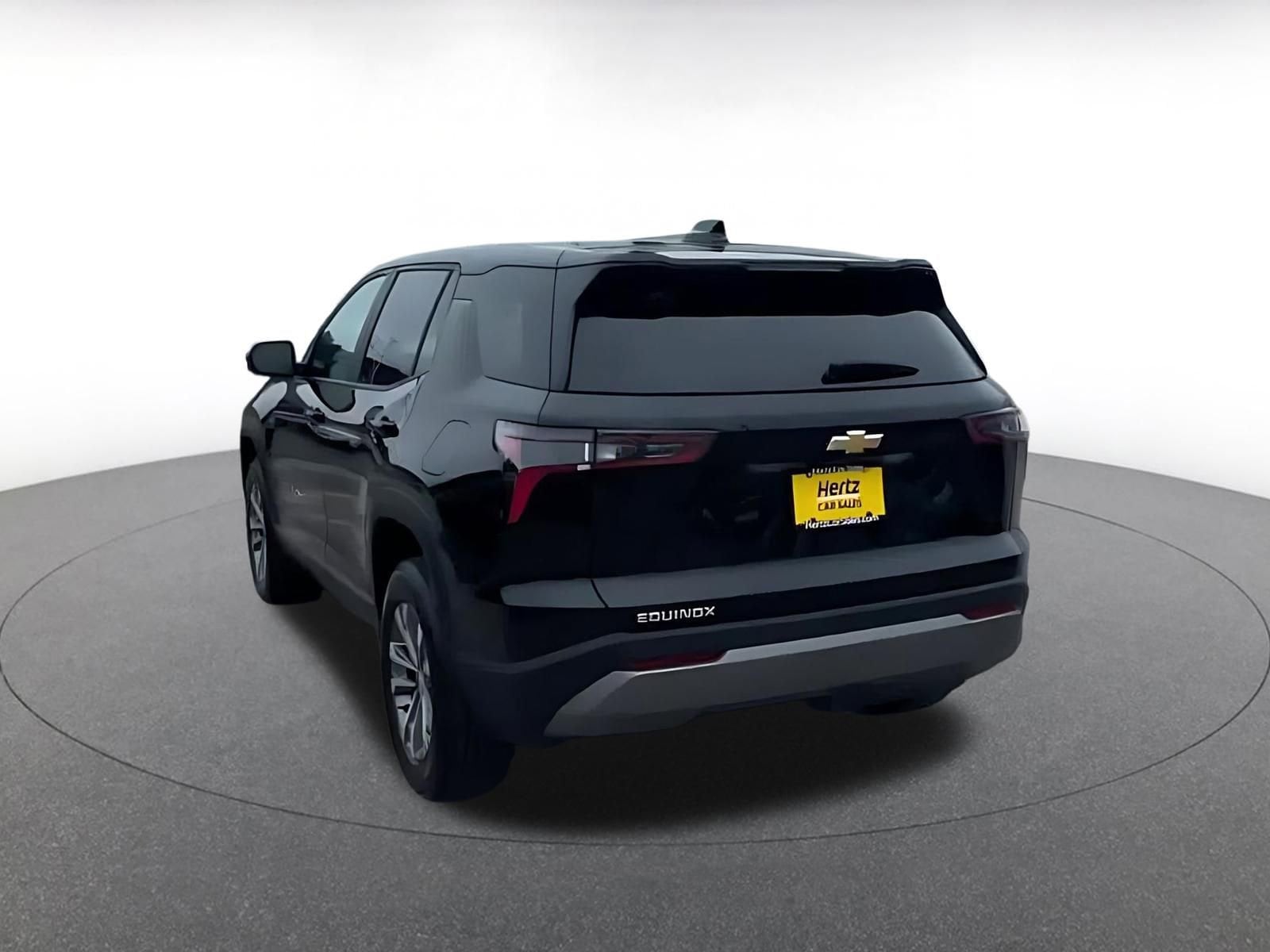 Thumbnail: 2025 Chevrolet Equinox - 11