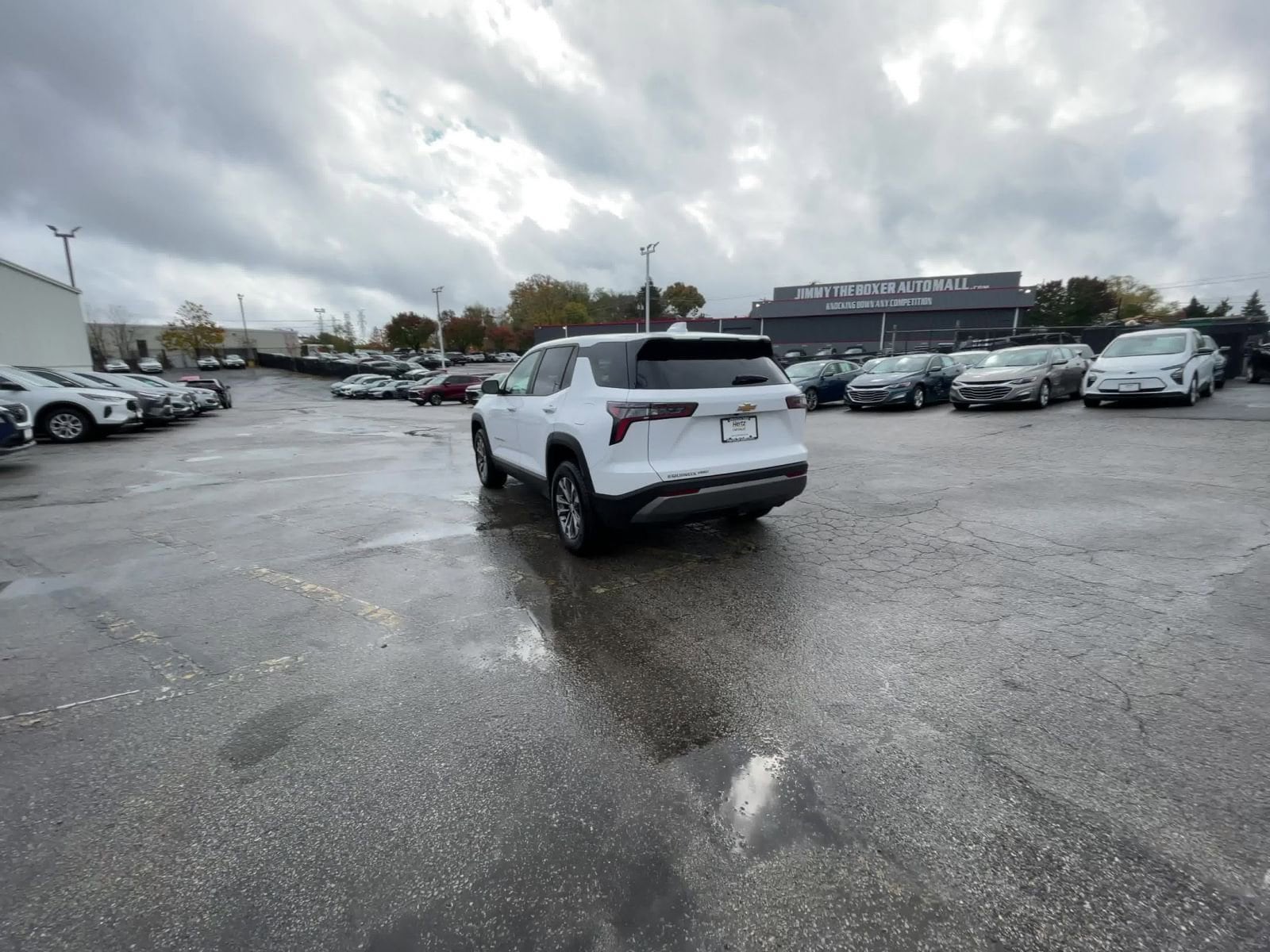 Thumbnail: 2025 Chevrolet Equinox - 16