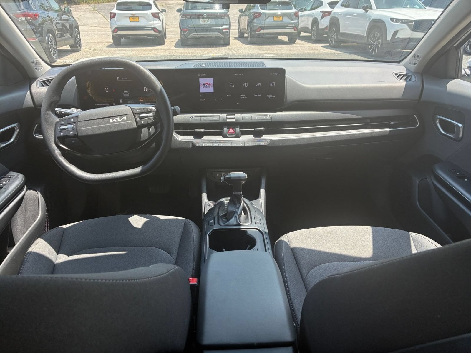 Thumbnail: 2025 Kia K4 - 28