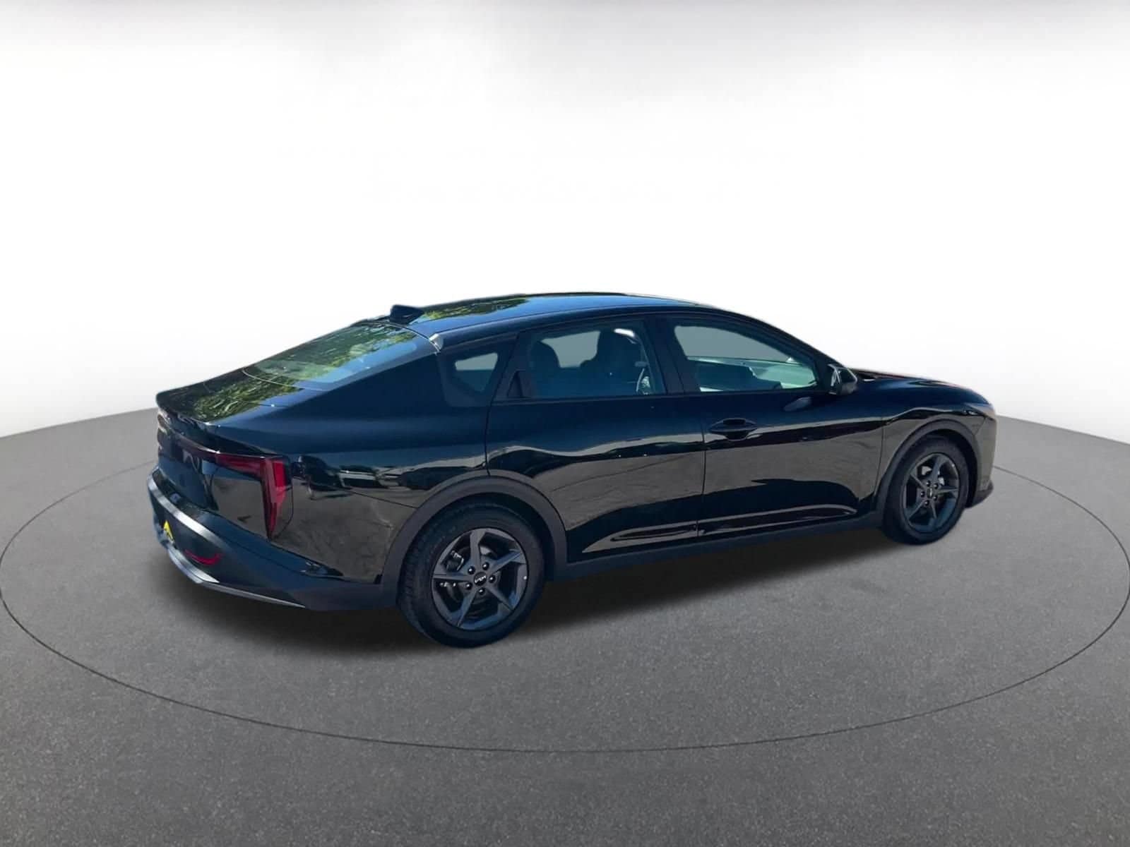 Thumbnail: 2025 Kia K4 - 15
