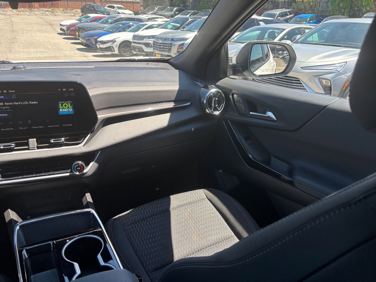 Thumbnail: 2025 Chevrolet Equinox - 30