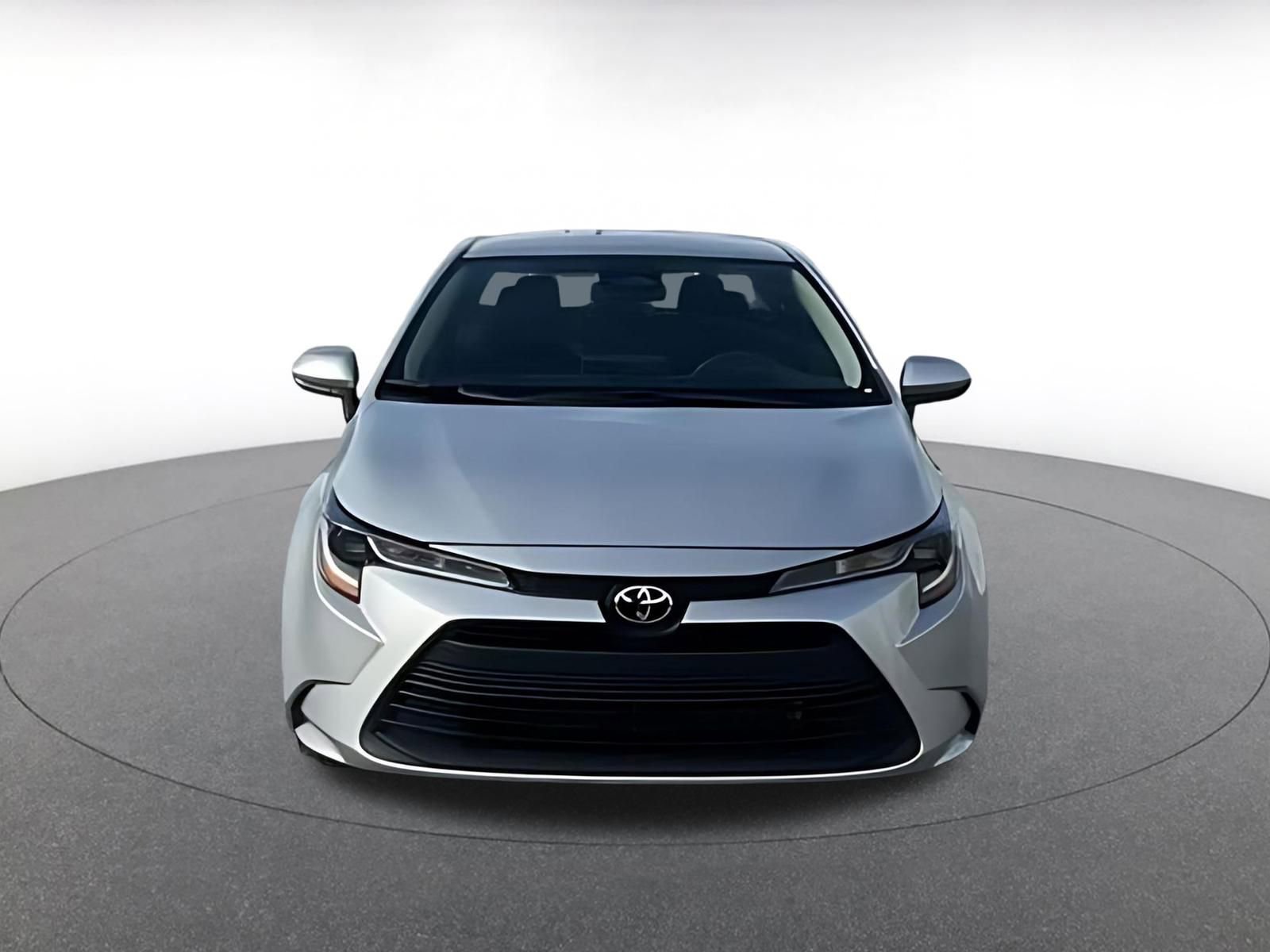 Thumbnail: 2025 Toyota Corolla - 4