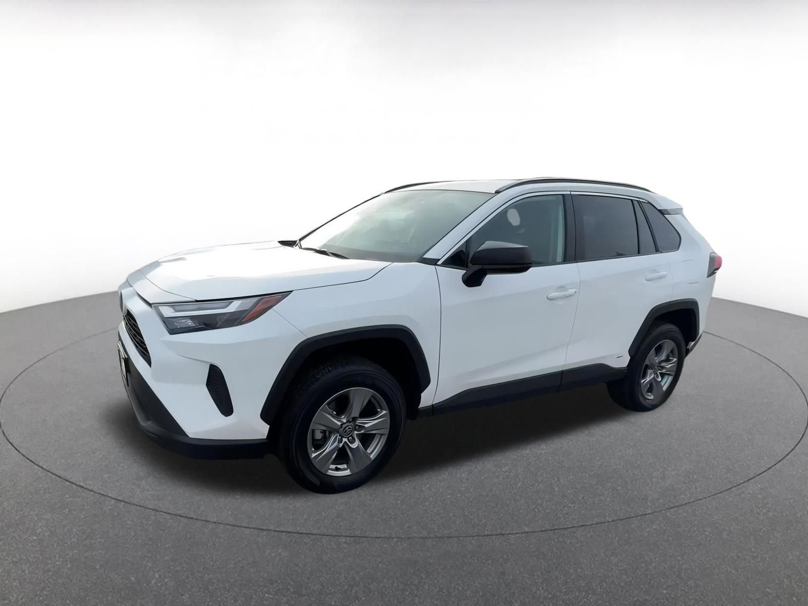 Thumbnail: 2025 Toyota RAV4 - 8