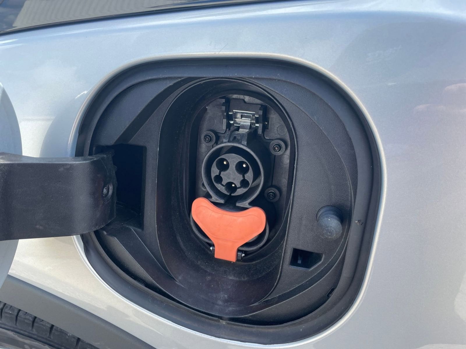 Thumbnail: 2023 Chevrolet Bolt EV - 23