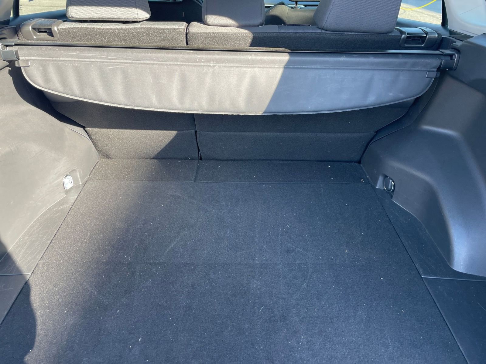 Thumbnail: 2025 Toyota RAV4 - 25