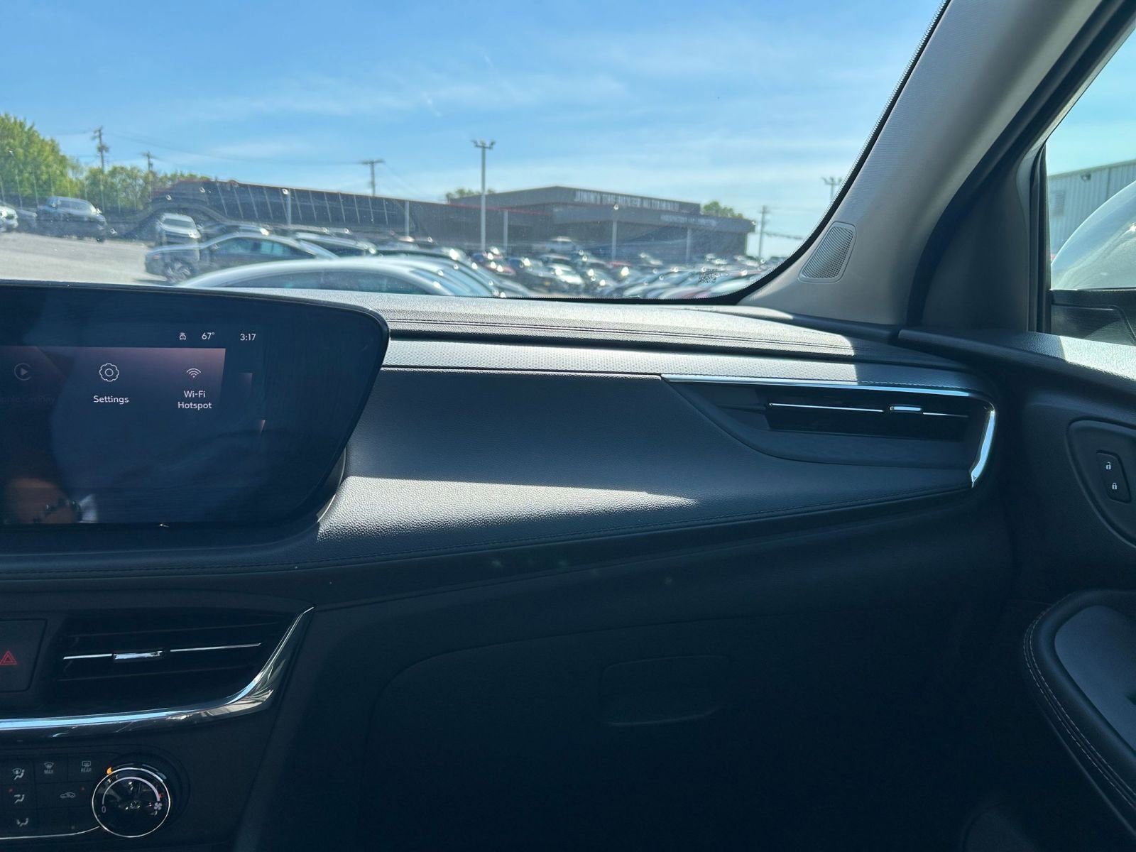 Thumbnail: 2025 Buick Encore GX - 30