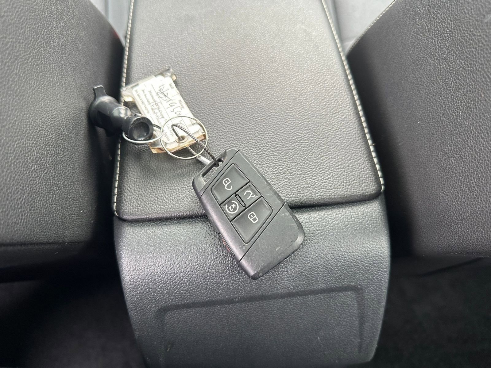 Thumbnail: 2025 Volkswagen Jetta - 22