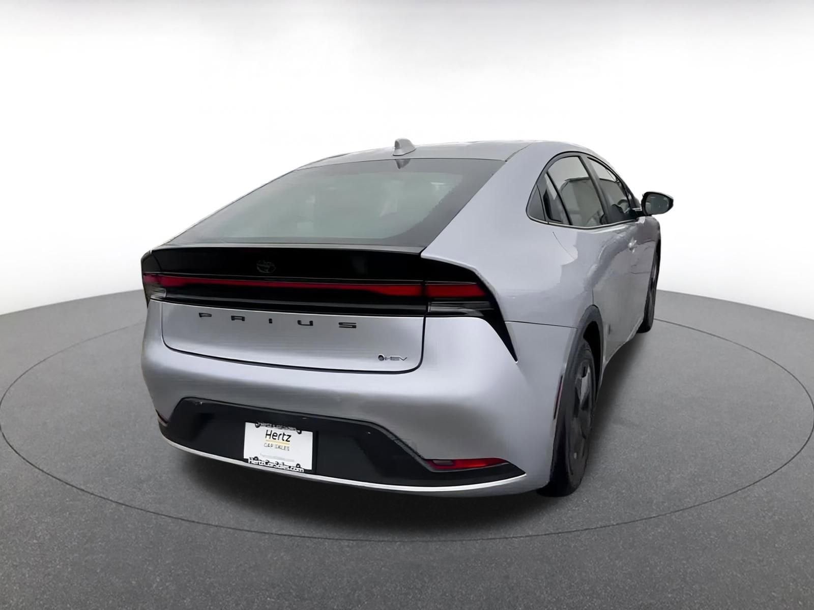 Thumbnail: 2025 Toyota Prius - 14