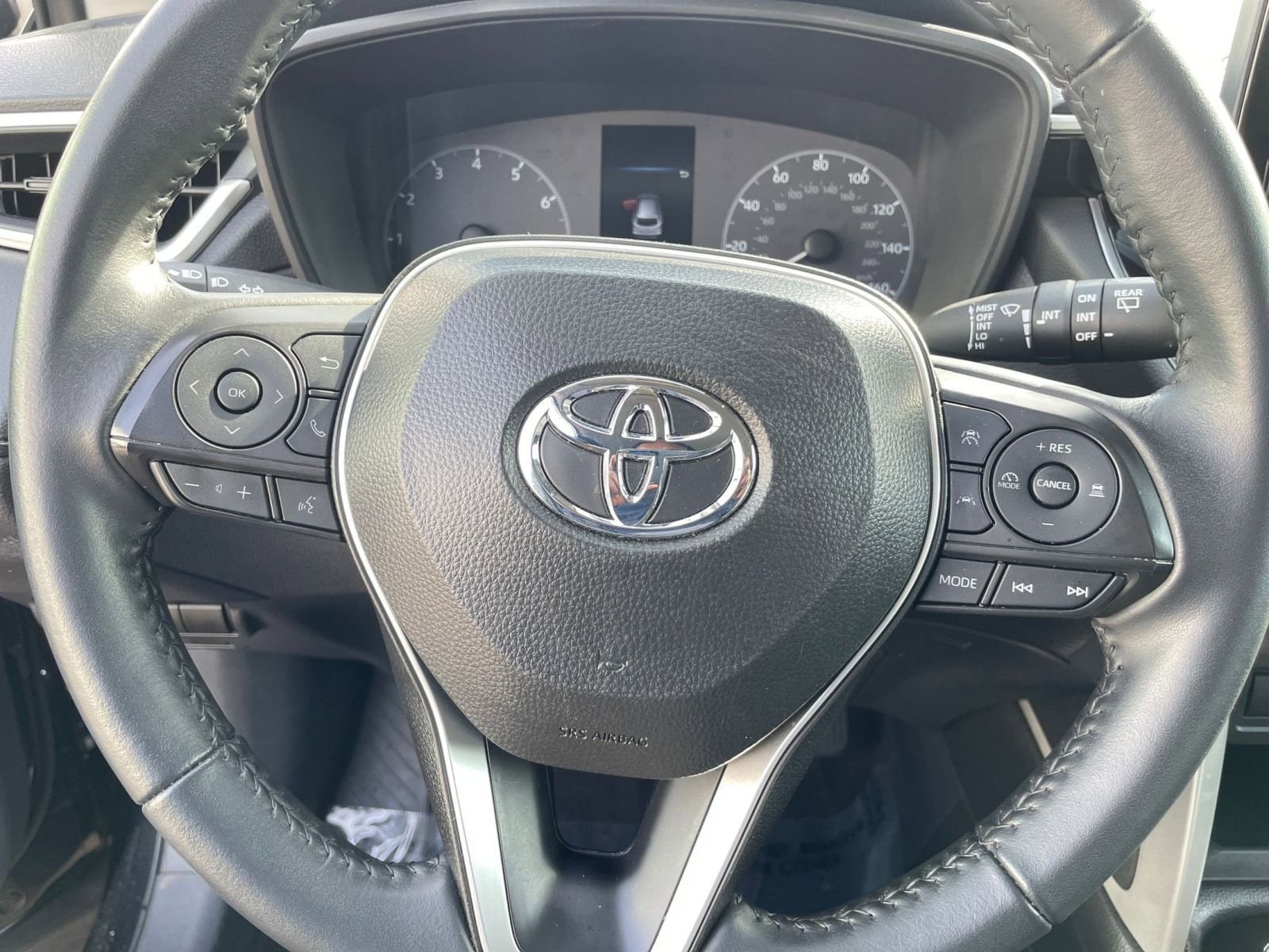 Thumbnail: 2025 Toyota Corolla Cross - 27