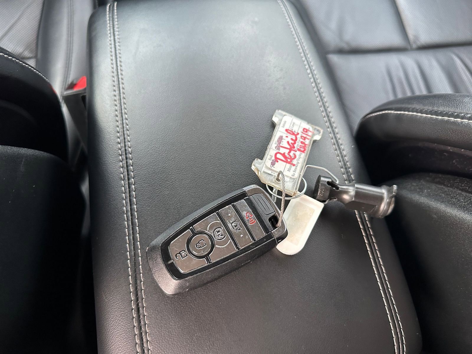 Thumbnail: 2024 Lincoln Corsair - 22