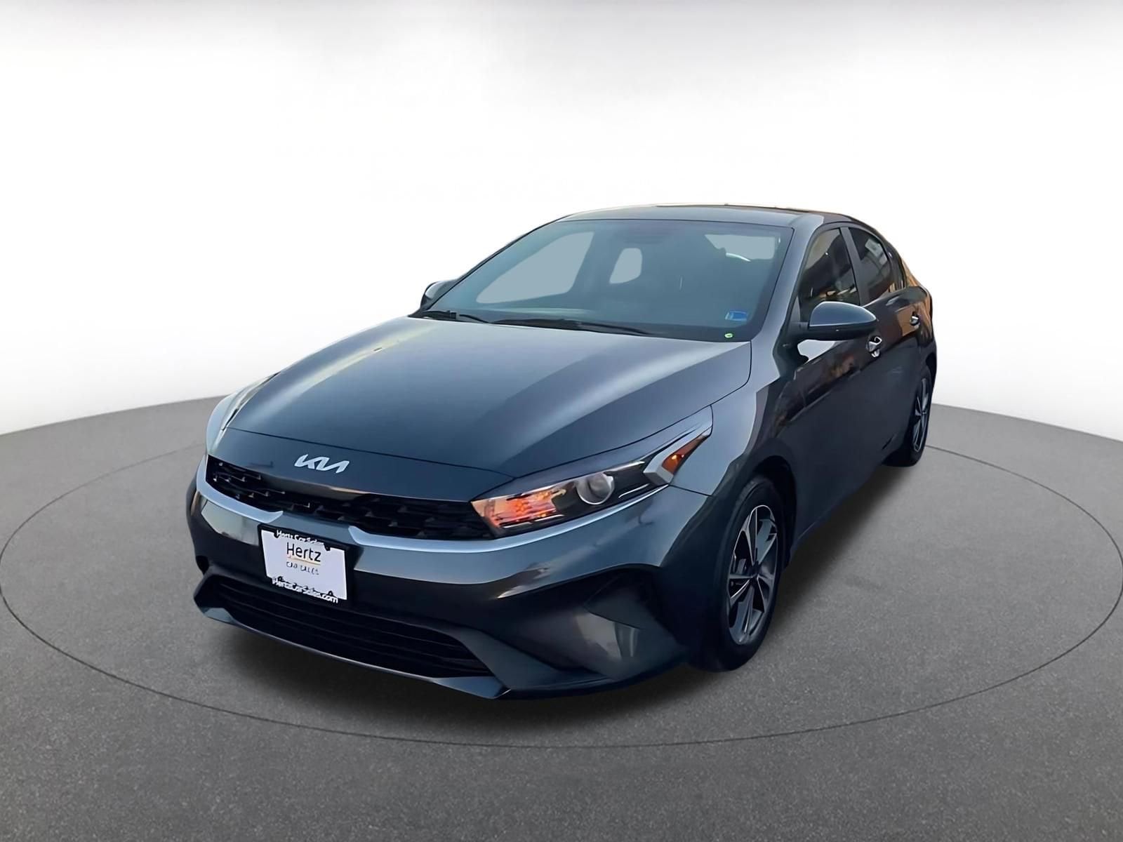 Thumbnail: 2024 Kia Forte - 7
