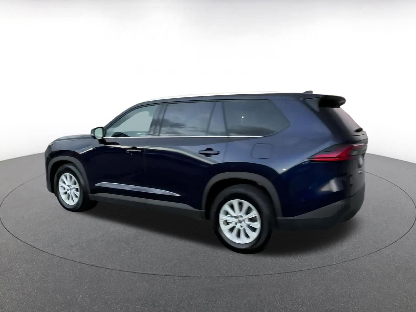 Thumbnail: 2025 Toyota Grand Highlander - 10