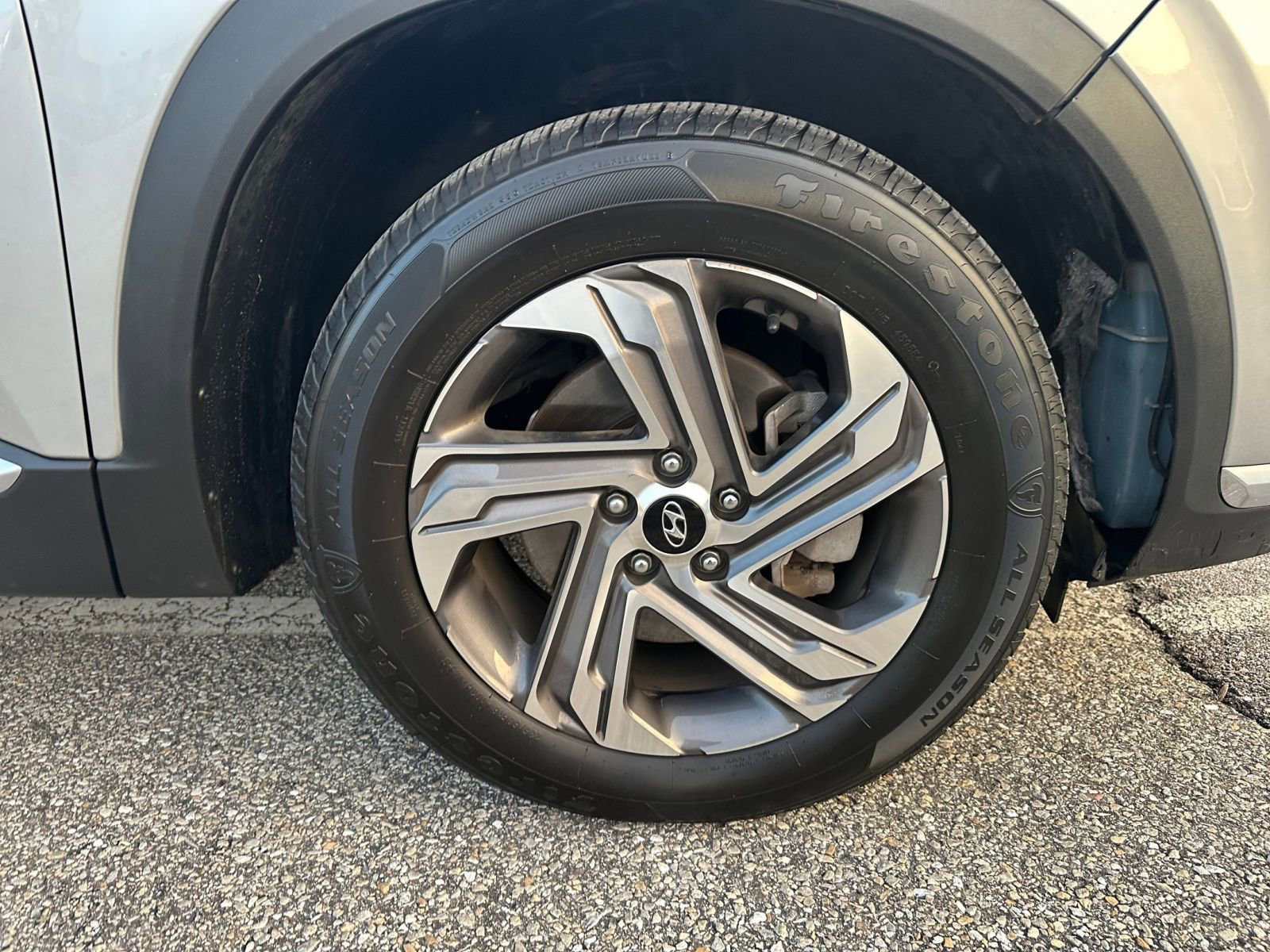 Thumbnail: 2023 Hyundai Santa Fe - 30