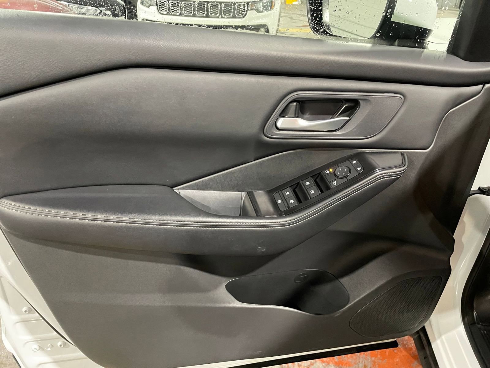 Thumbnail: 2025 Nissan Rogue - 18