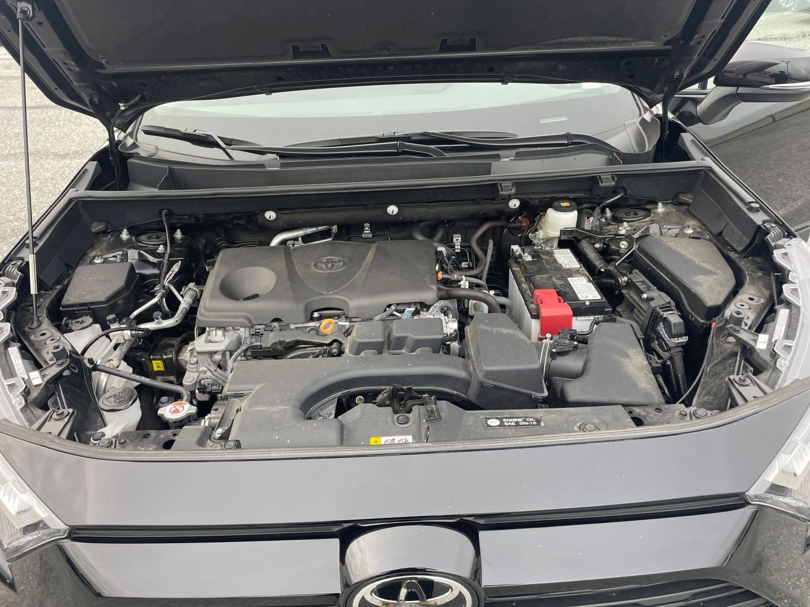 Thumbnail: 2025 Toyota RAV4 - 32