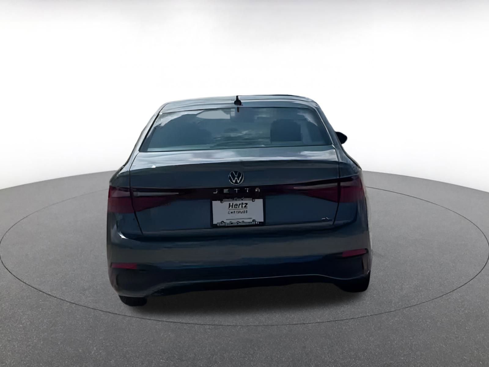 Thumbnail: 2025 Volkswagen Jetta - 12