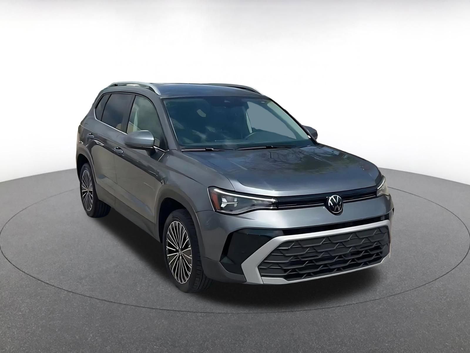 Thumbnail: 2025 Volkswagen Taos - 3