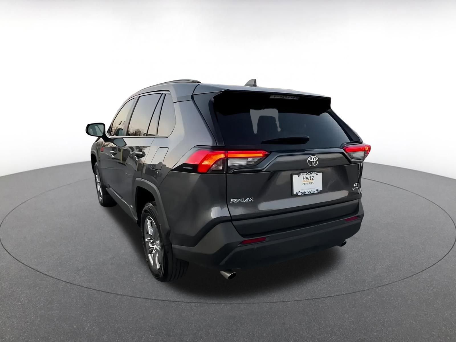 Thumbnail: 2025 Toyota RAV4 - 11