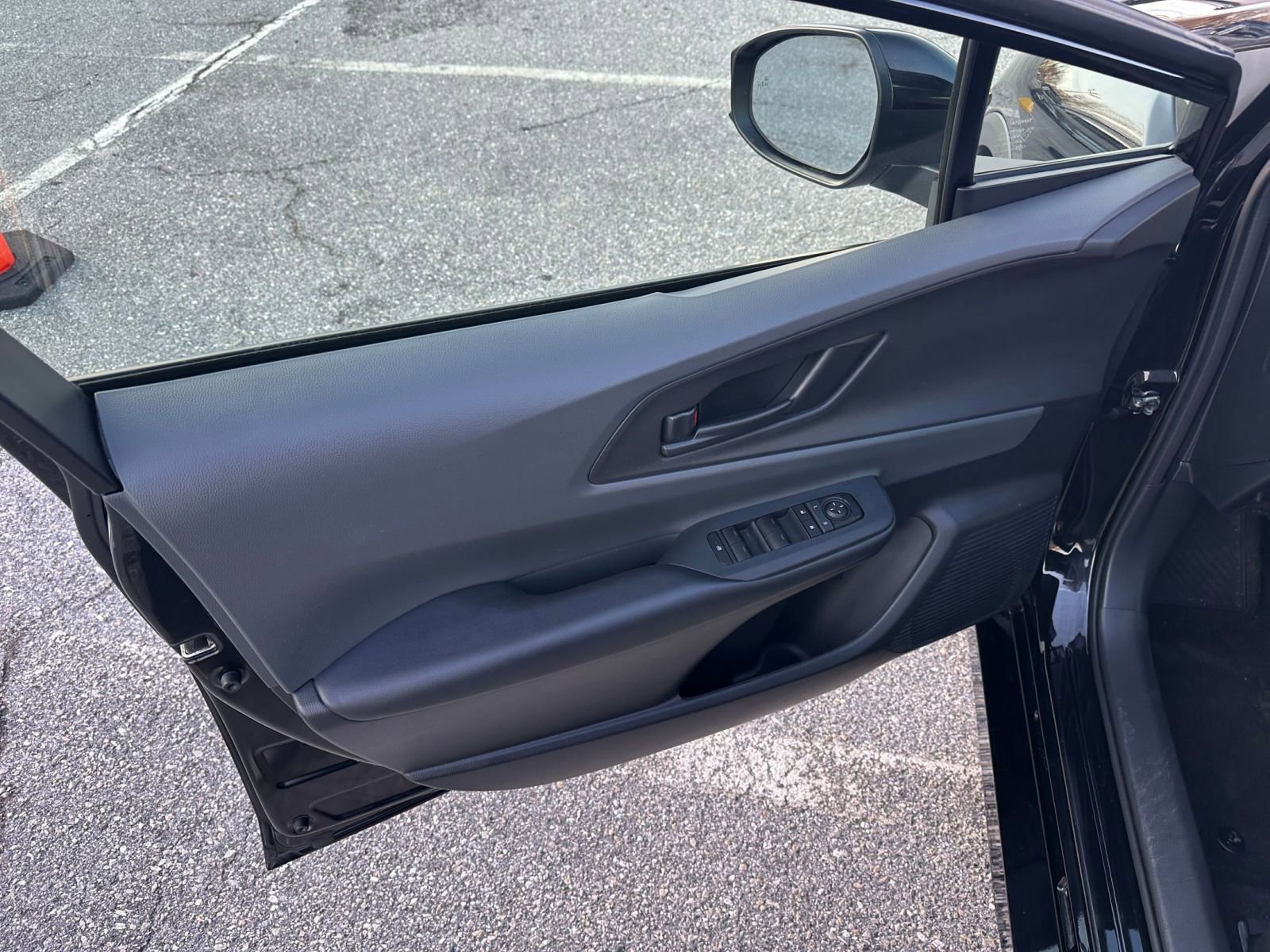 Thumbnail: 2025 Toyota Prius - 21