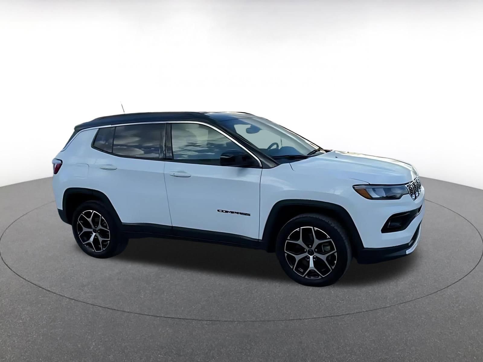 Thumbnail: 2025 Jeep Compass - 2