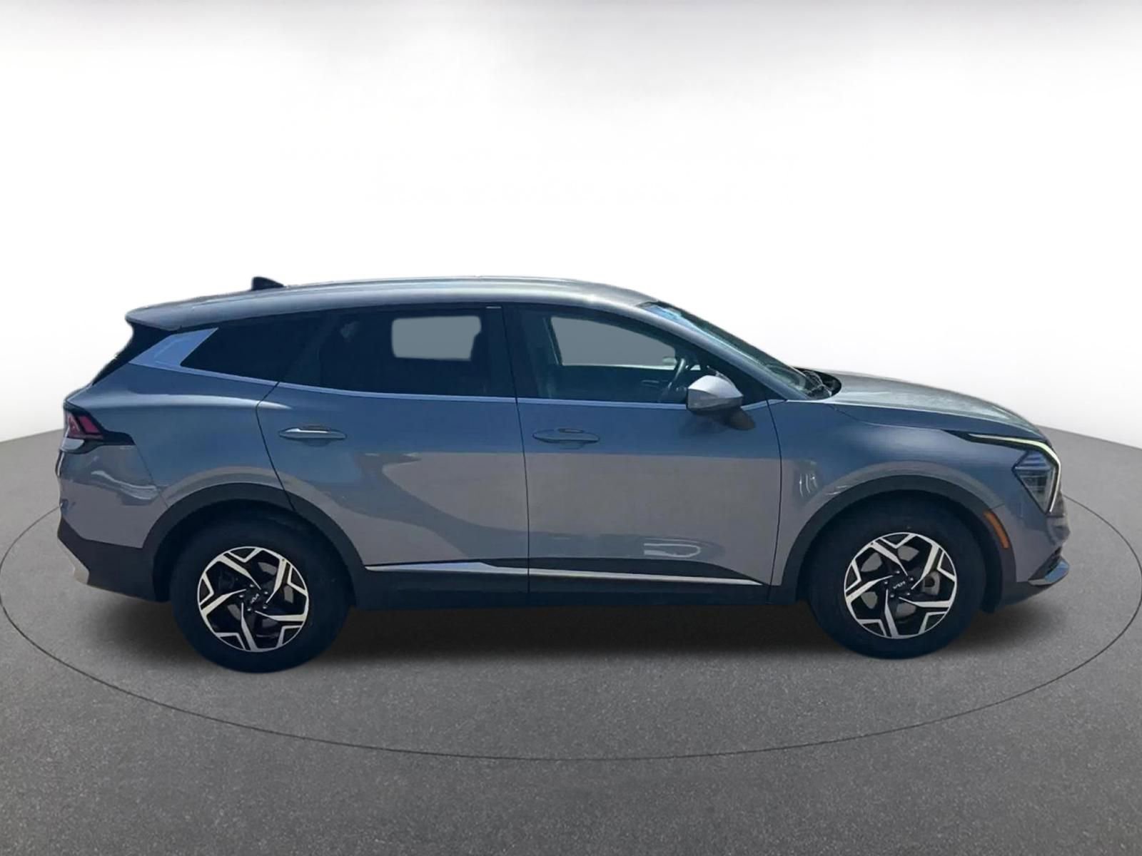 Thumbnail: 2025 Kia Sportage - 16