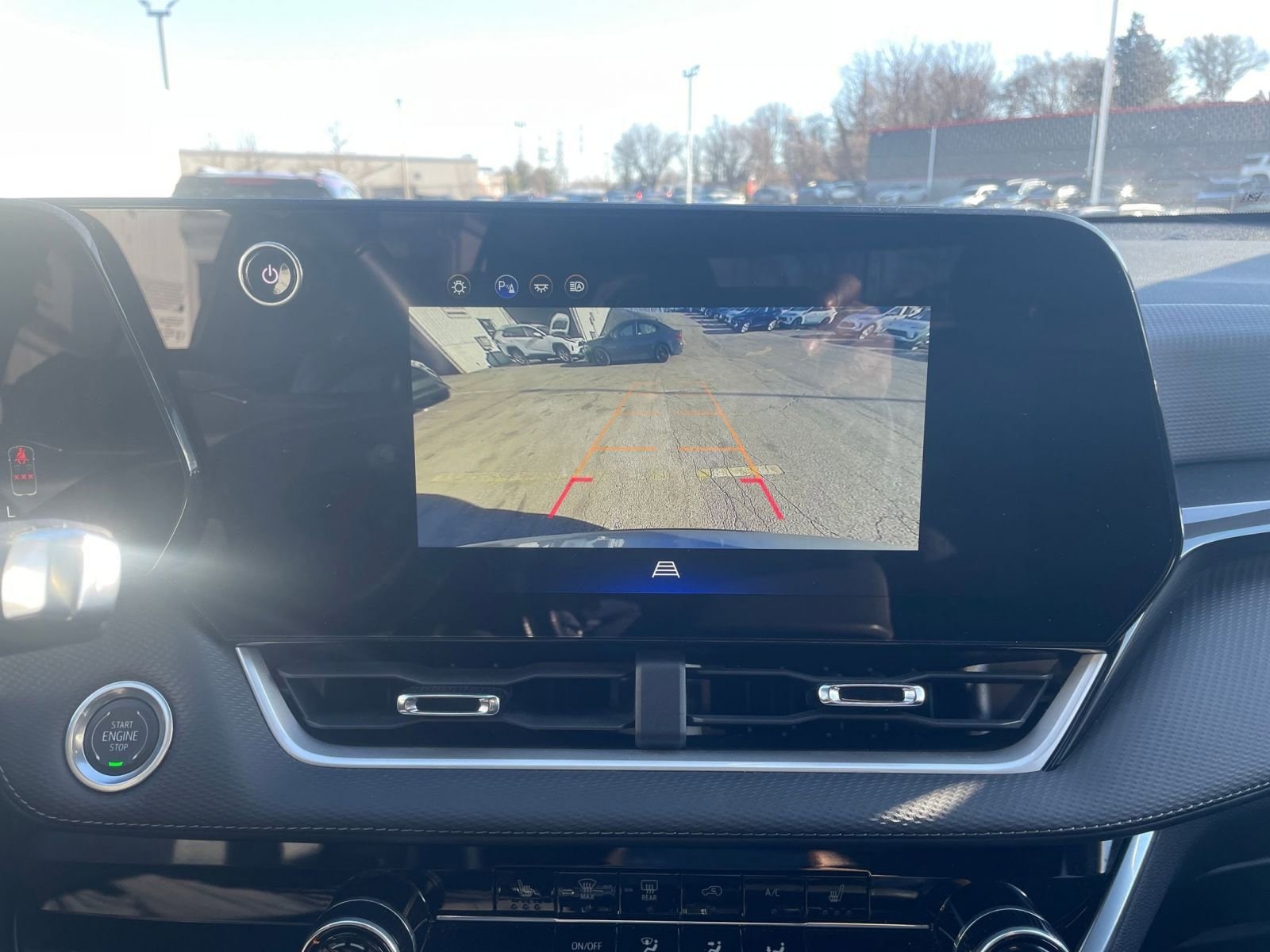 Thumbnail: 2025 Chevrolet Equinox - 17