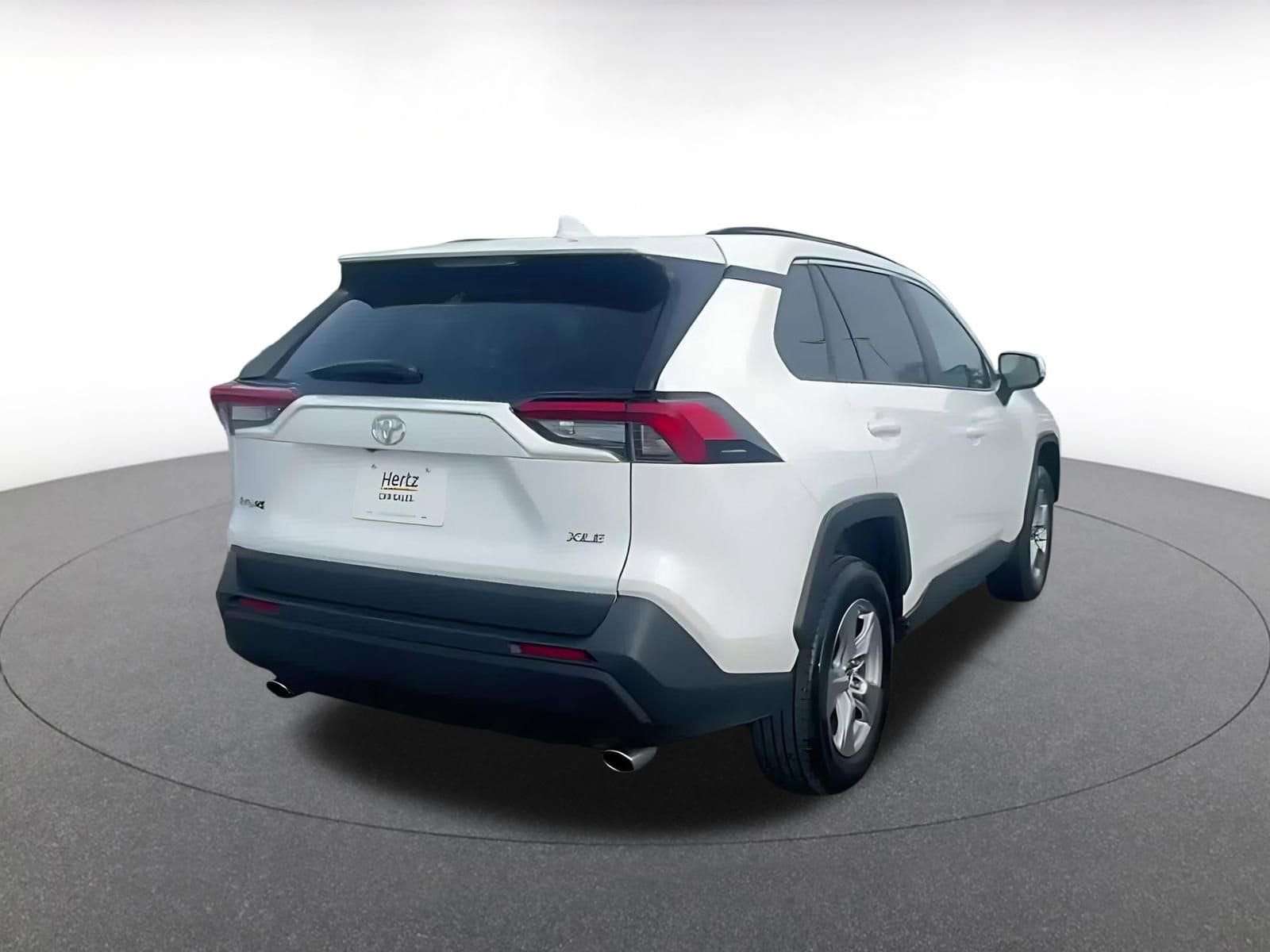 Thumbnail: 2025 Toyota RAV4 - 14