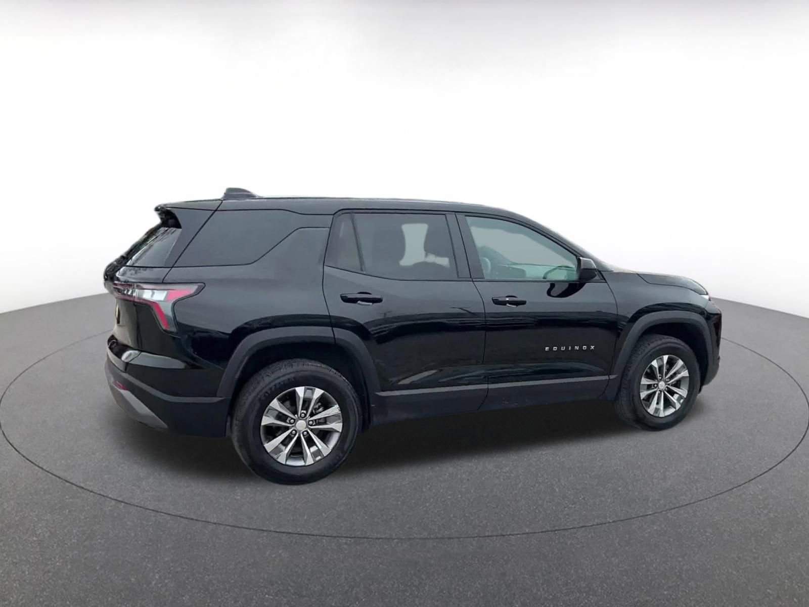 Thumbnail: 2025 Chevrolet Equinox - 15