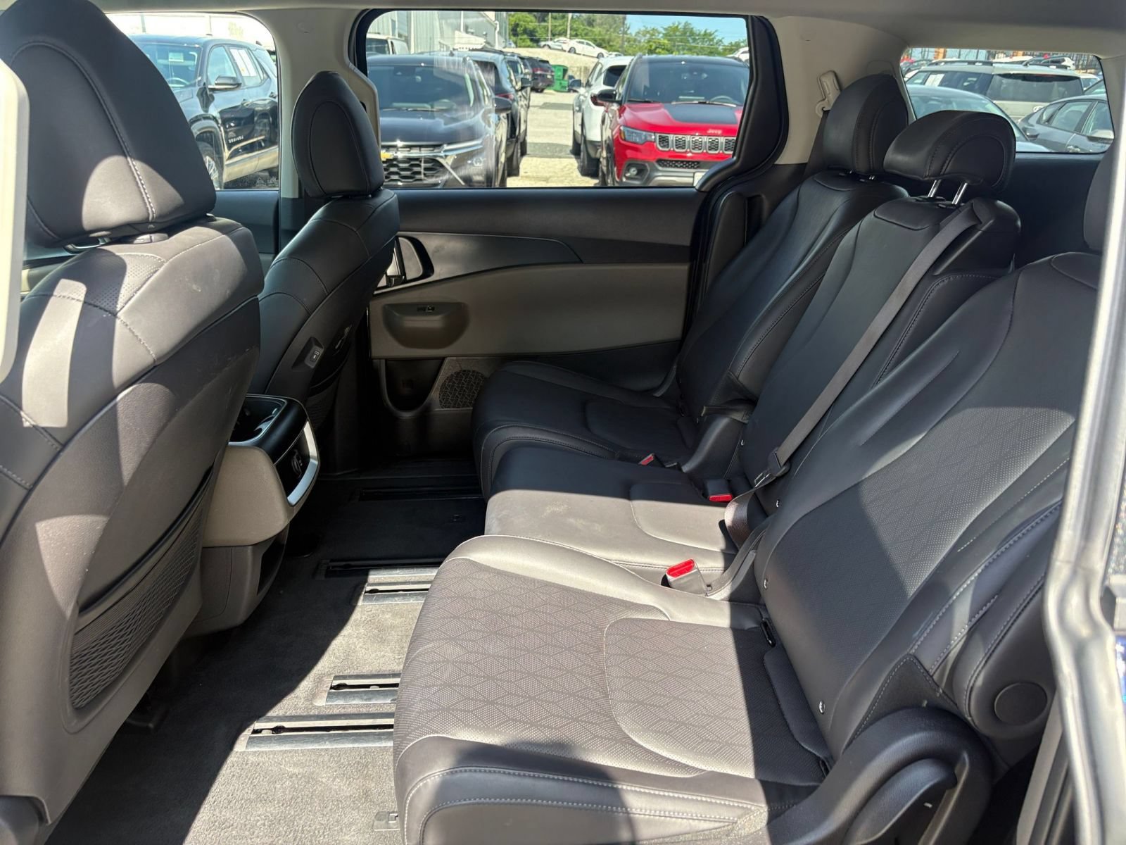 Thumbnail: 2026 Kia Carnival - 17