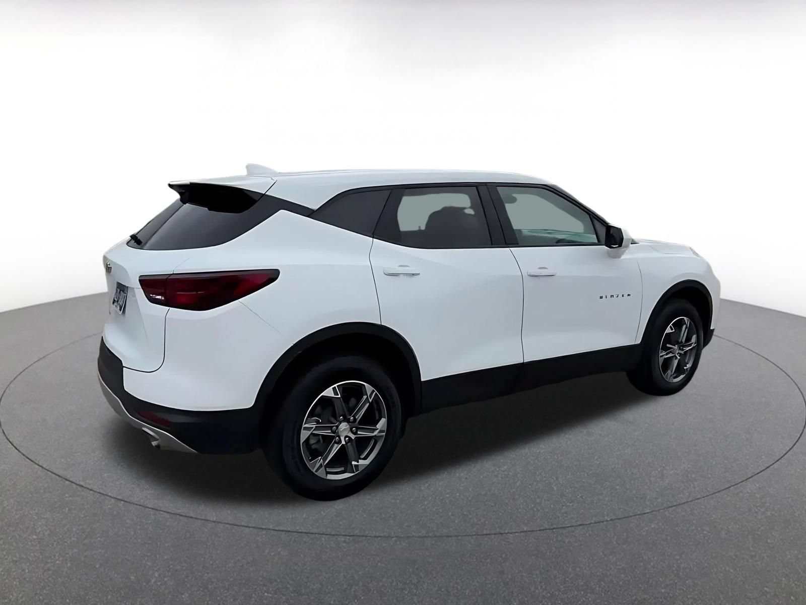 Thumbnail: 2026 Chevrolet Blazer - 13