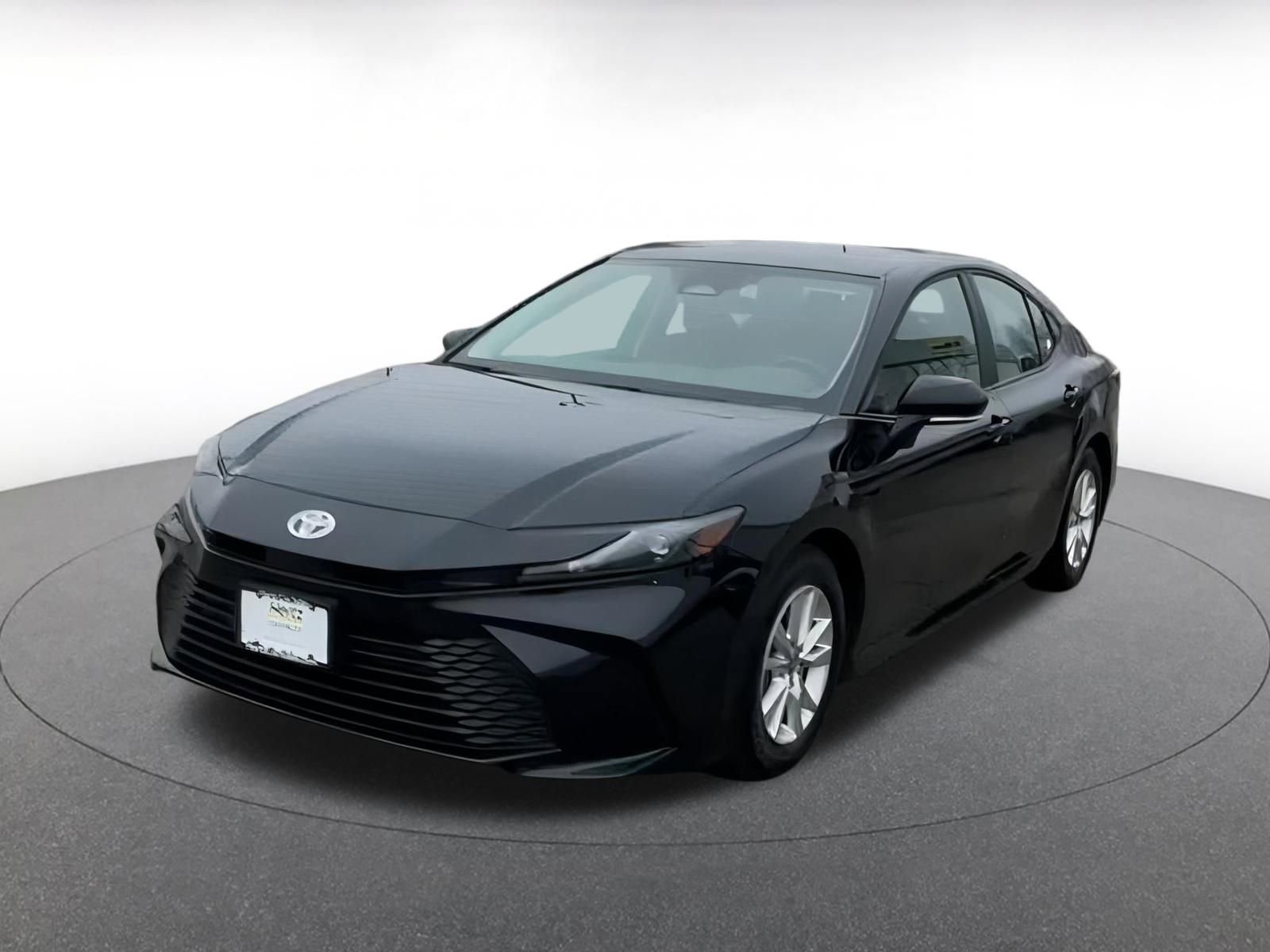 Thumbnail: 2025 Toyota Camry - 4
