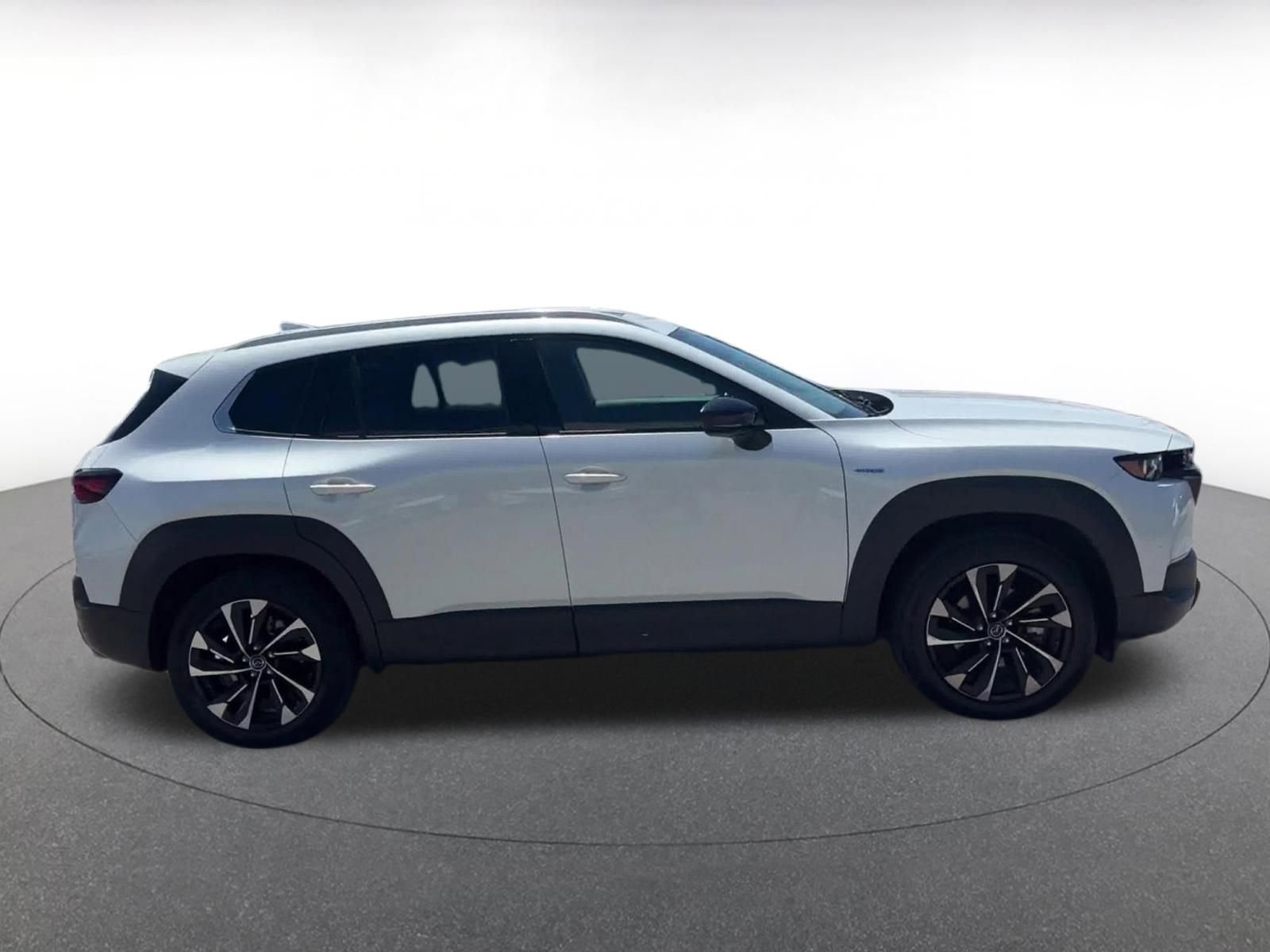 Thumbnail: 2025 Mazda CX-50 - 16