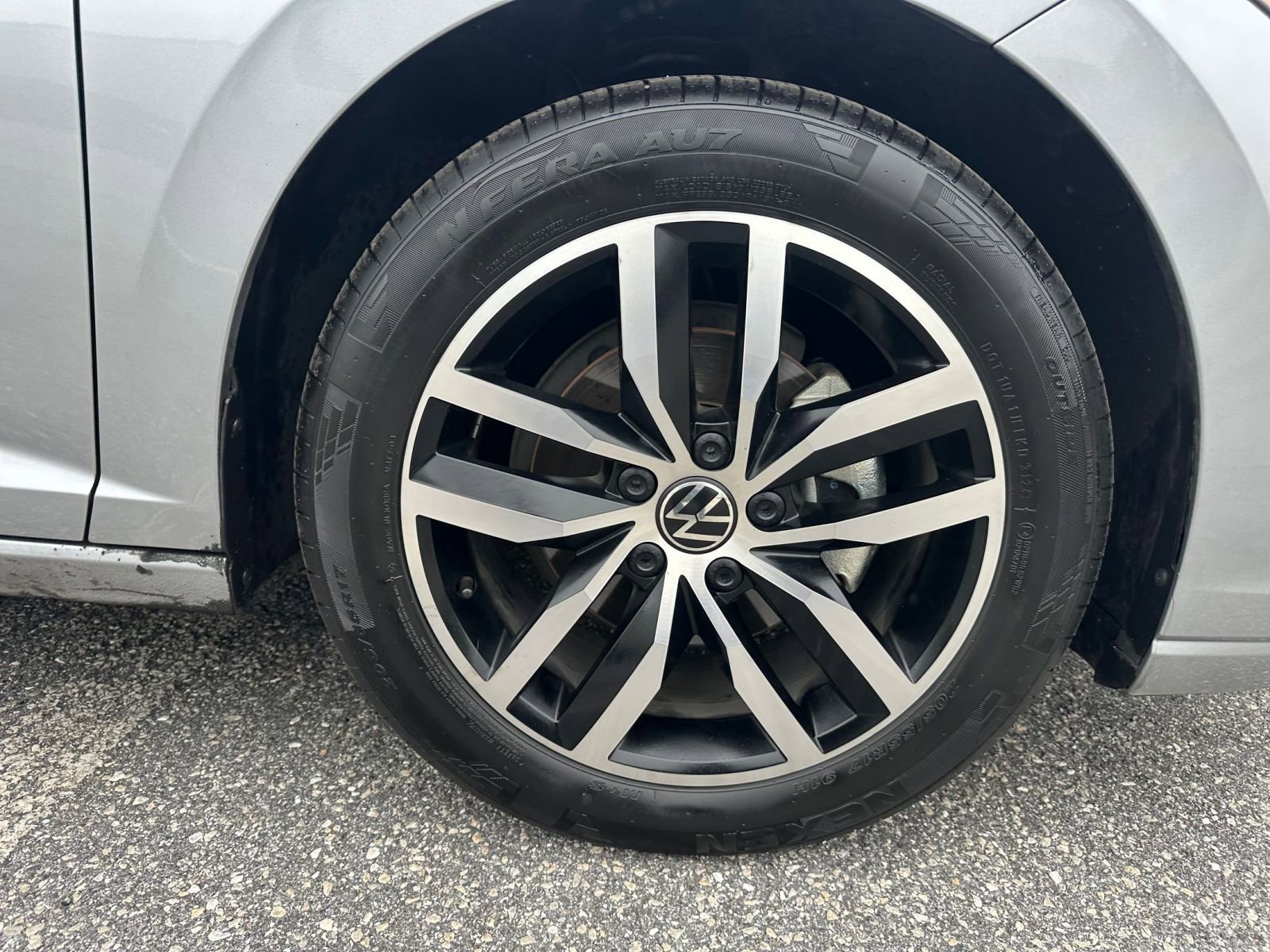 Thumbnail: 2025 Volkswagen Jetta - 29