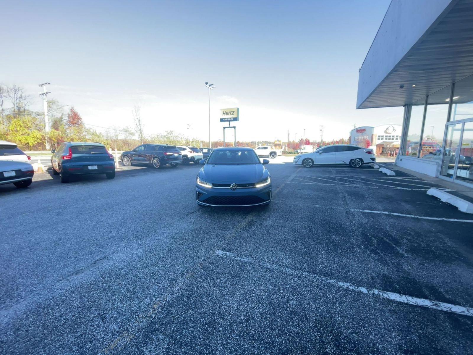 Thumbnail: 2025 Volkswagen Jetta - 15