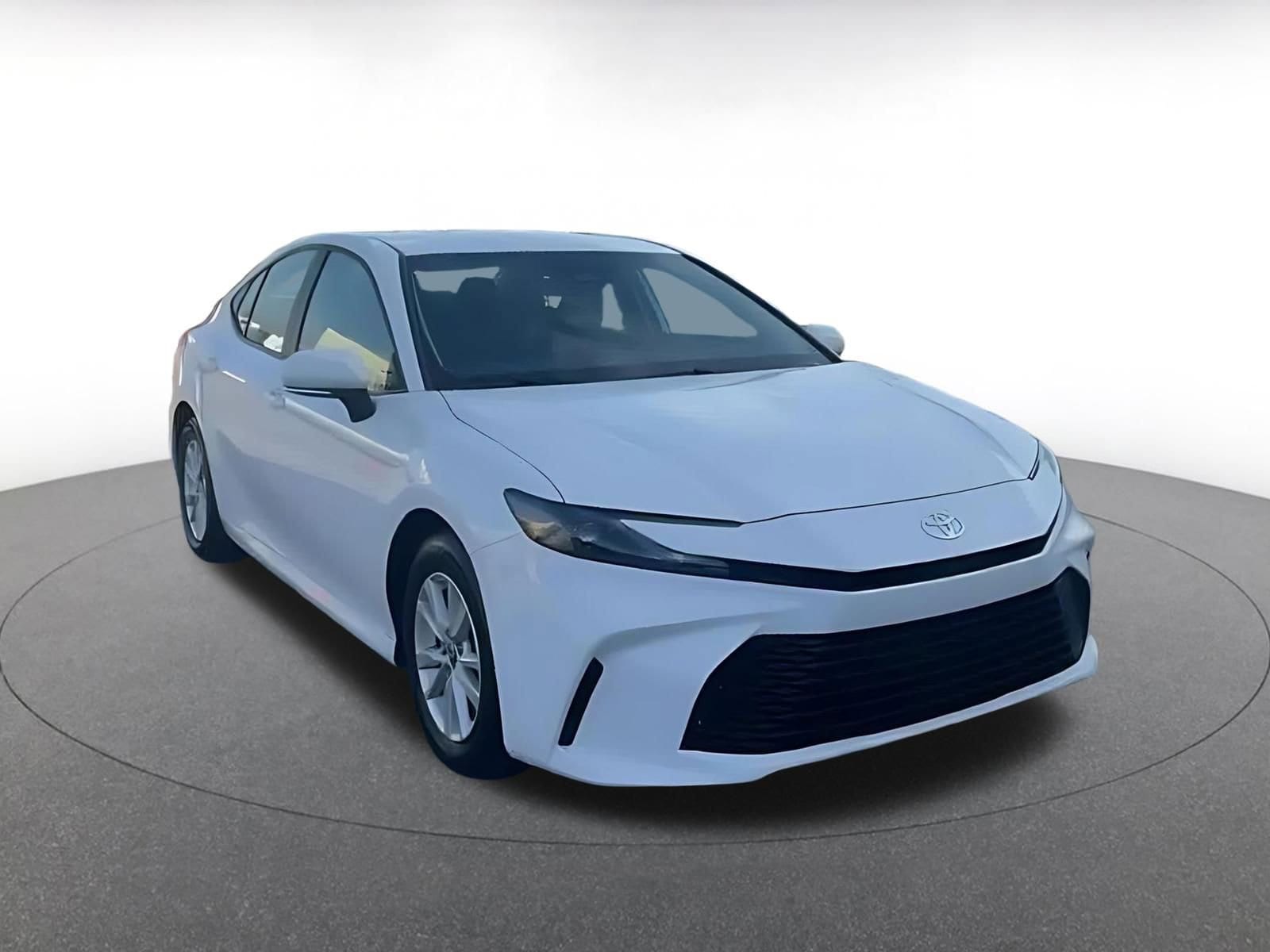 Thumbnail: 2025 Toyota Camry - 3