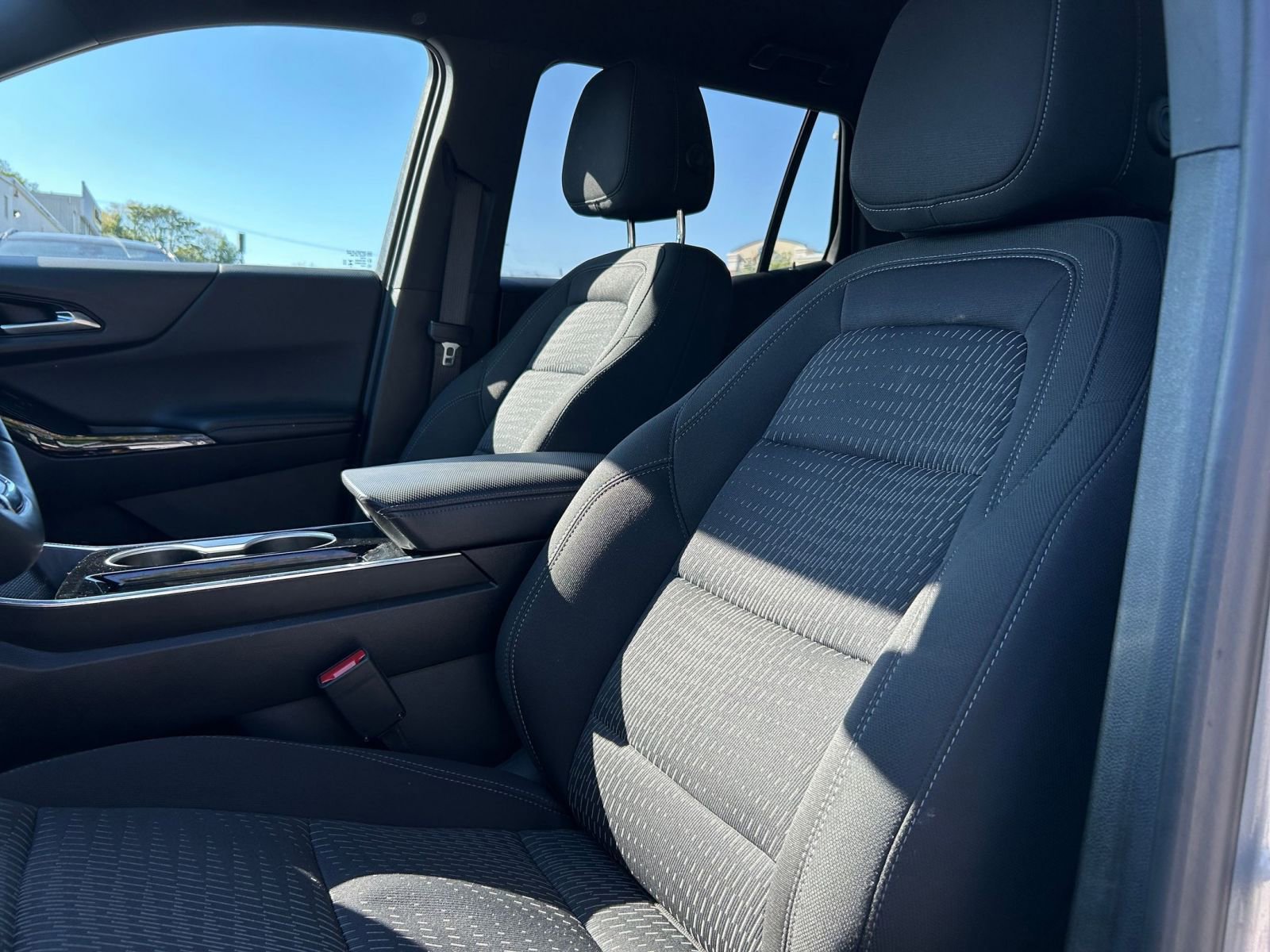 Thumbnail: 2025 Chevrolet Equinox - 31