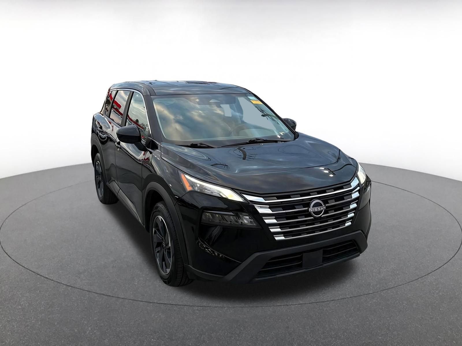 Thumbnail: 2025 Nissan Rogue - 1