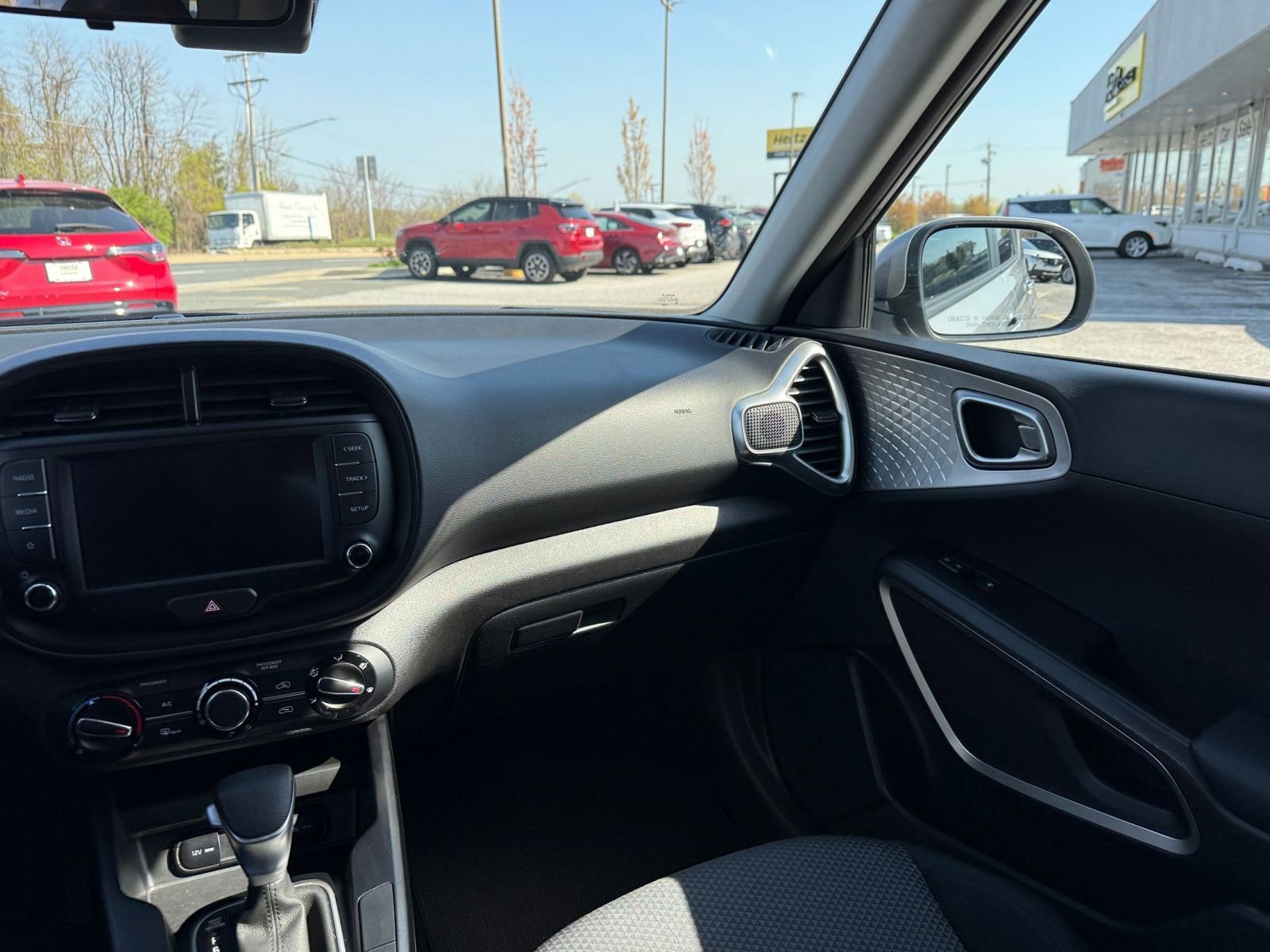 Thumbnail: 2025 Kia Soul - 35
