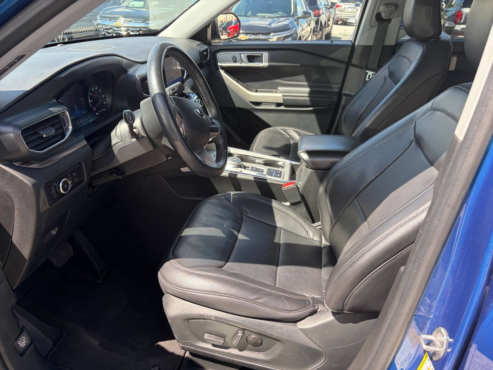 Thumbnail: 2023 Ford Explorer - 29