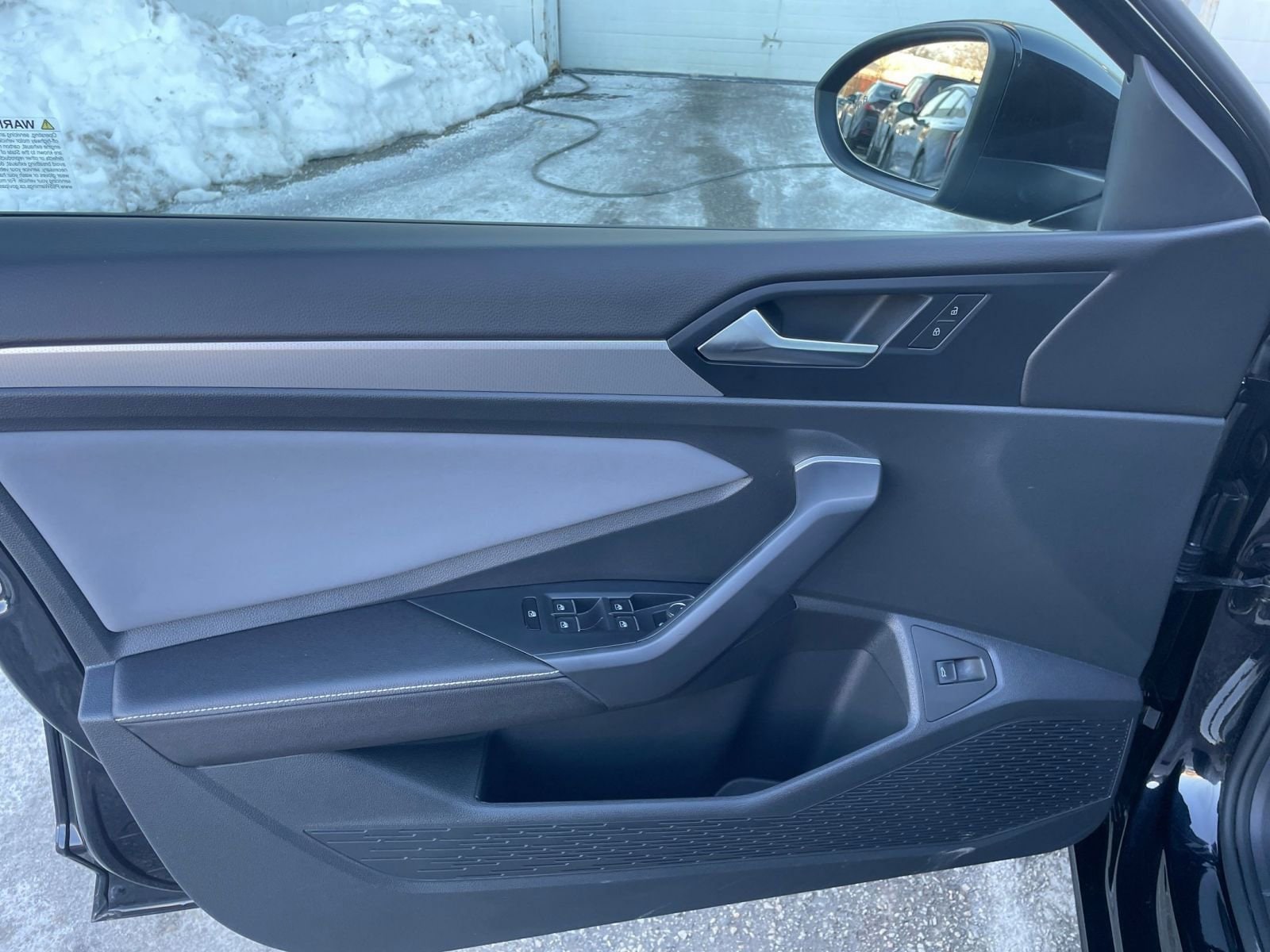 Thumbnail: 2025 Volkswagen Jetta - 18