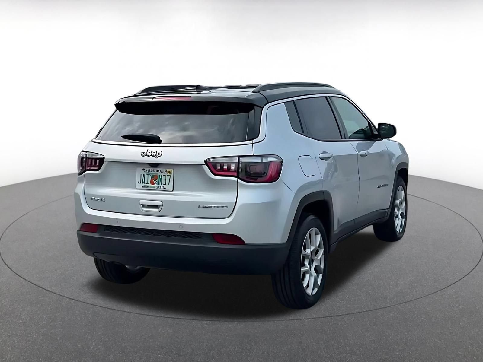Thumbnail: 2025 Jeep Compass - 14