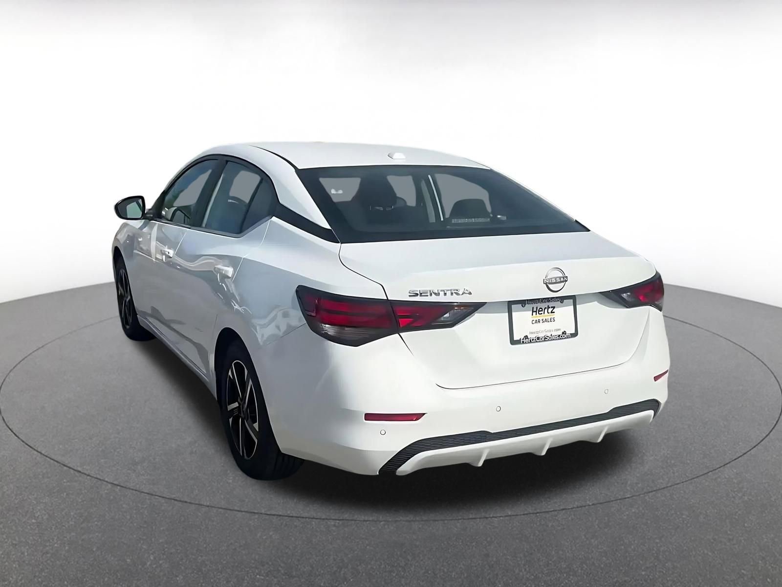 Thumbnail: 2025 Nissan Sentra - 11