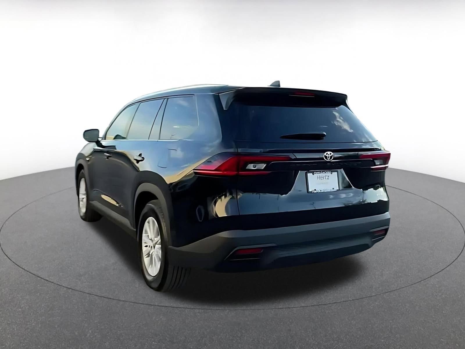 Thumbnail: 2025 Toyota Grand Highlander - 10