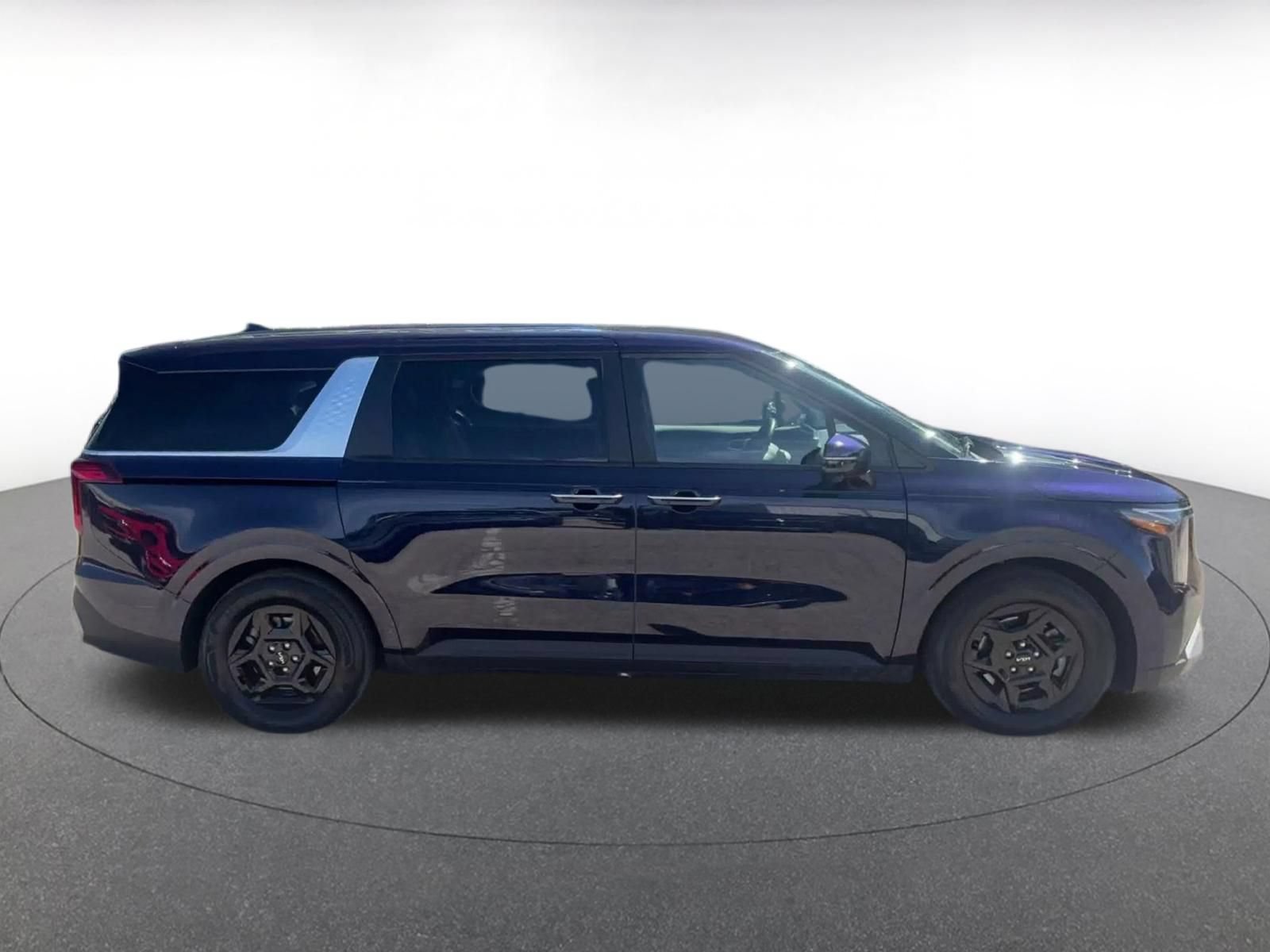 Thumbnail: 2026 Kia Carnival - 15