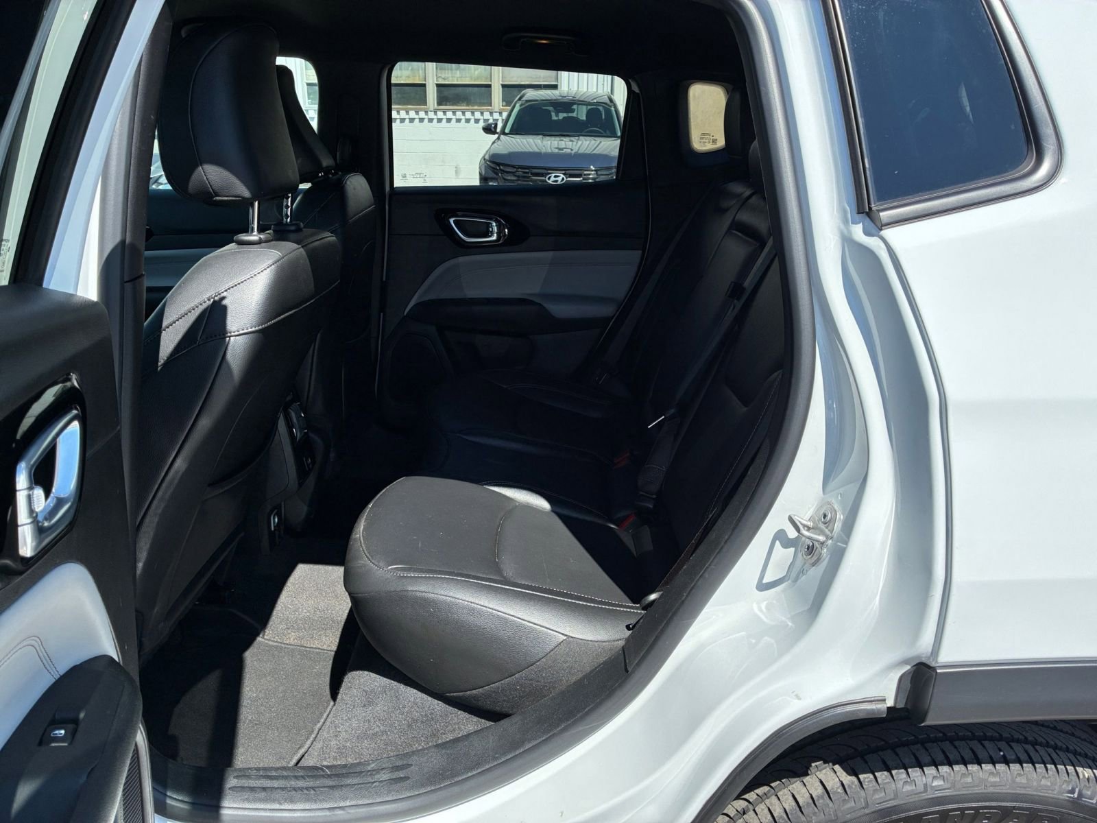 Thumbnail: 2025 Jeep Compass - 27